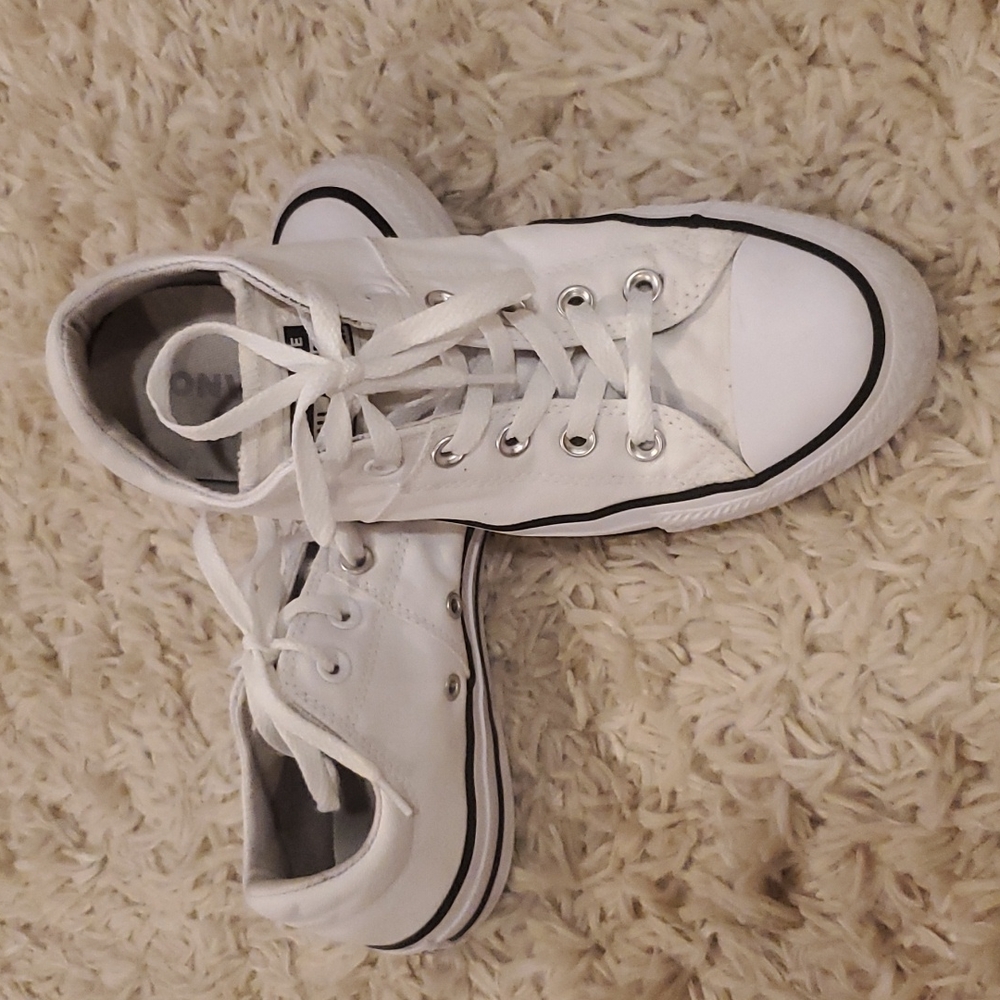 Womens size 9 all white converses
